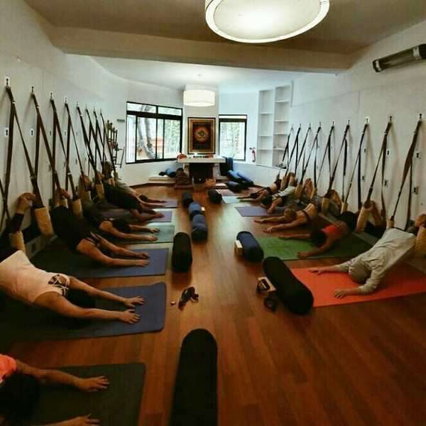 Om-yoga-studio